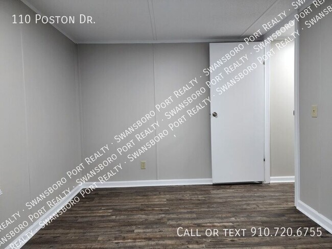 Building Photo - 110 Poston Dr