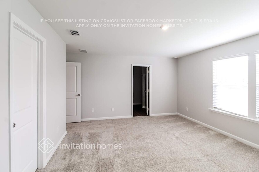 Building Photo - 3468 Tallulah Ln