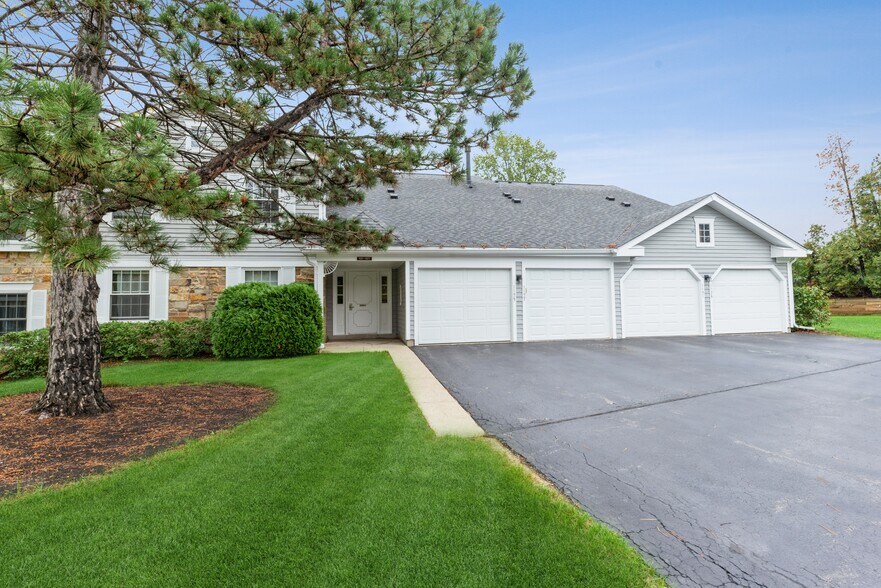 Building Photo - 1125 Auburn Ln
