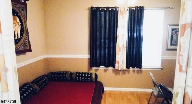 Building Photo - 14 Watchung Trail