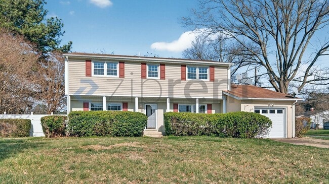 Building Photo - 324 Busher Rd