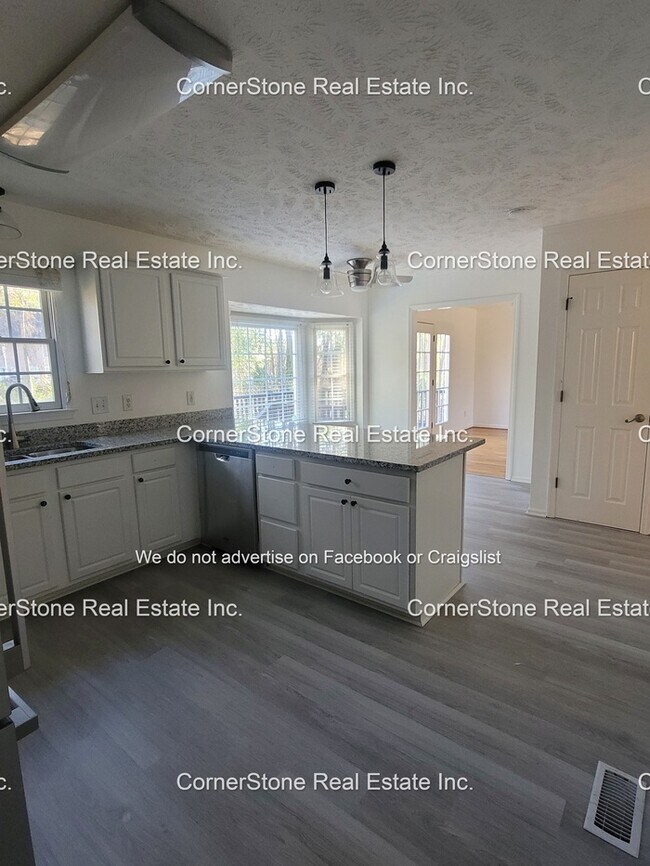 Building Photo - 3942 Watling Ct