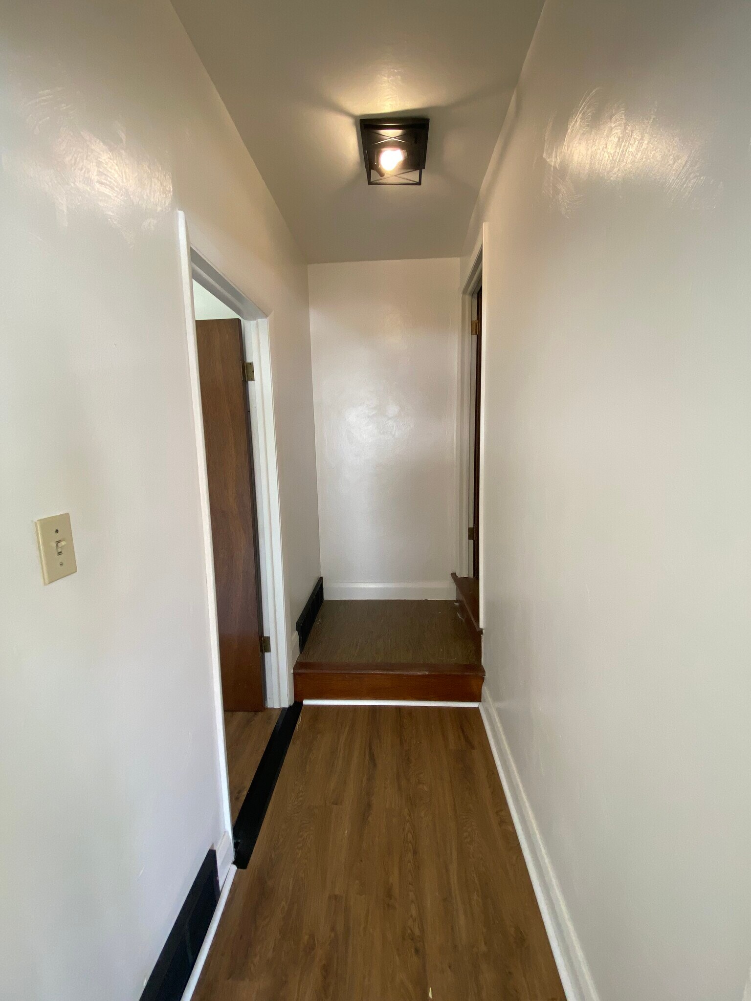Building Photo - 811 Willard St