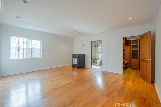 Building Photo - 1328 Grandview Ave