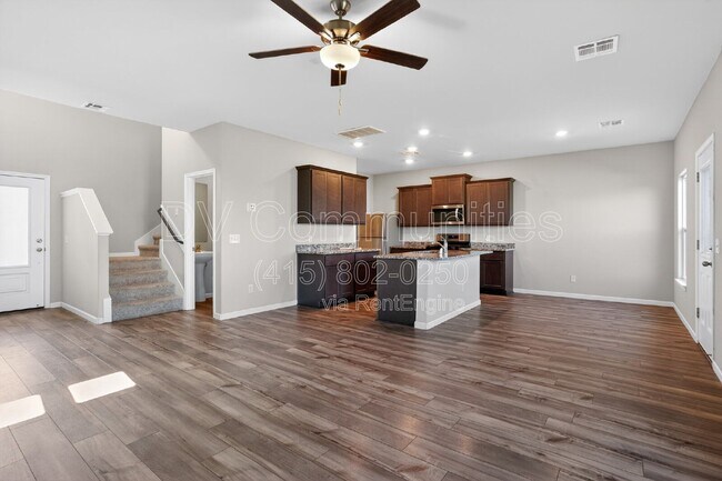 Building Photo - 1712 Amaranth Ln