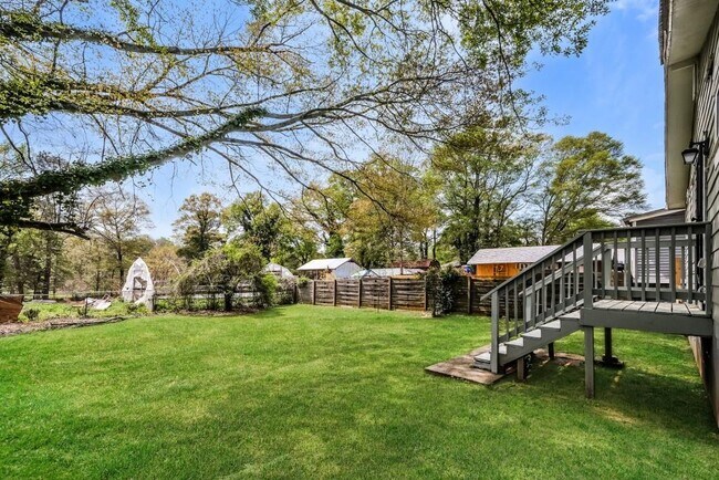 Building Photo - 1272 Oakland Terrace SW