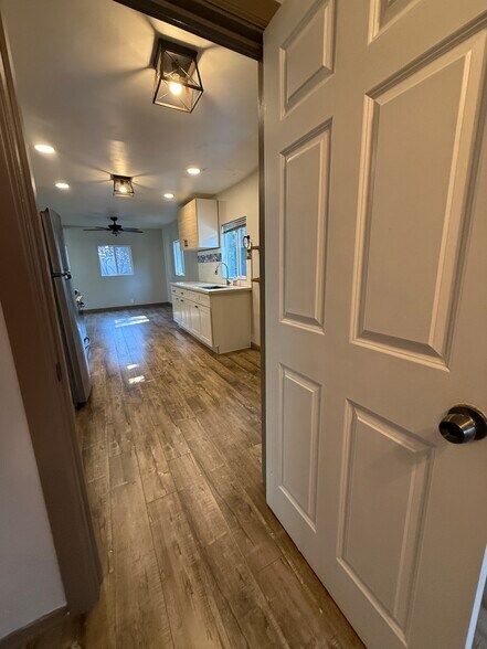 Building Photo - 2661 Newell St