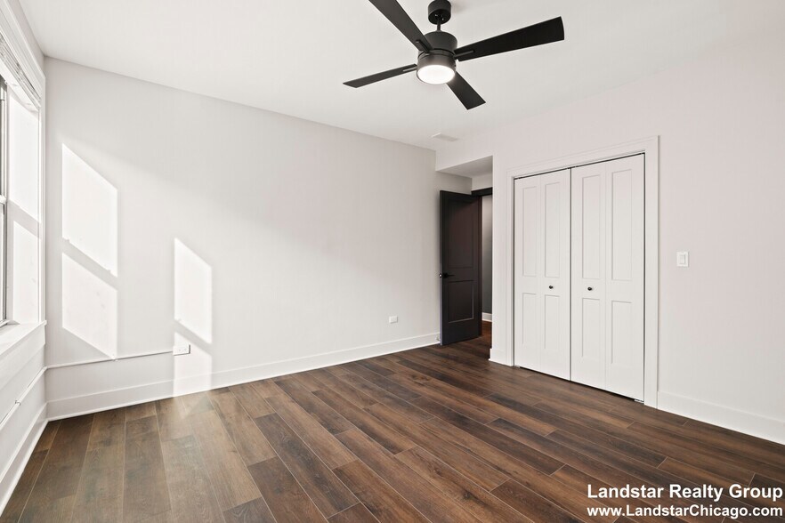 Building Photo - 1241 Chicago Ave