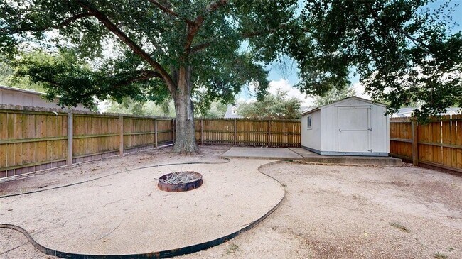 Building Photo - 1724 Boardwalk Ct