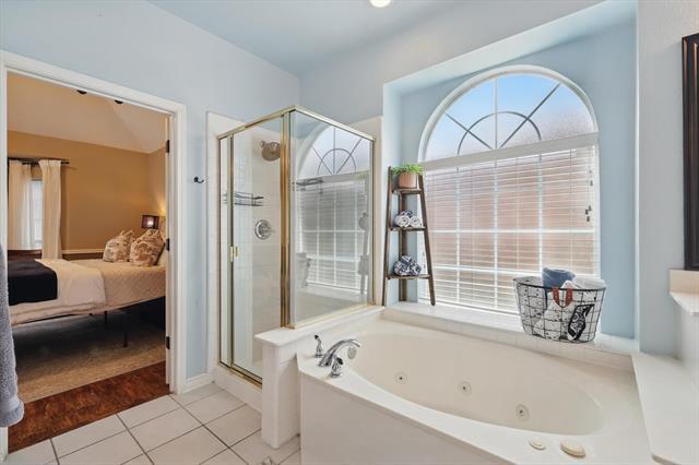 Building Photo - 5721 Fathom Dr
