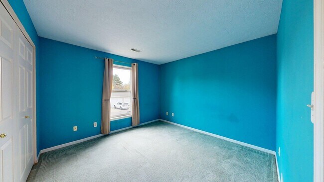 Building Photo - 1265 Millbrook Trail