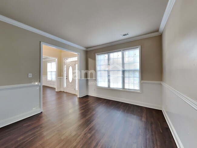 Building Photo - 748 York View Dr