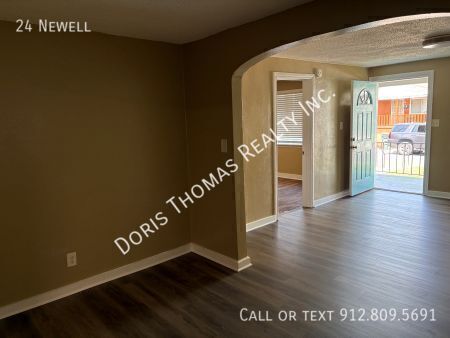 Building Photo - 24 Newell-