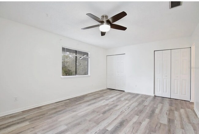 Building Photo - 713 St Matthew Cir