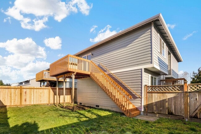 Building Photo - 4 Bedroom 1.5 Bath Home for Rent in Arlington!