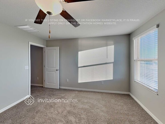 Building Photo - 15618 Greenleaf Bay St