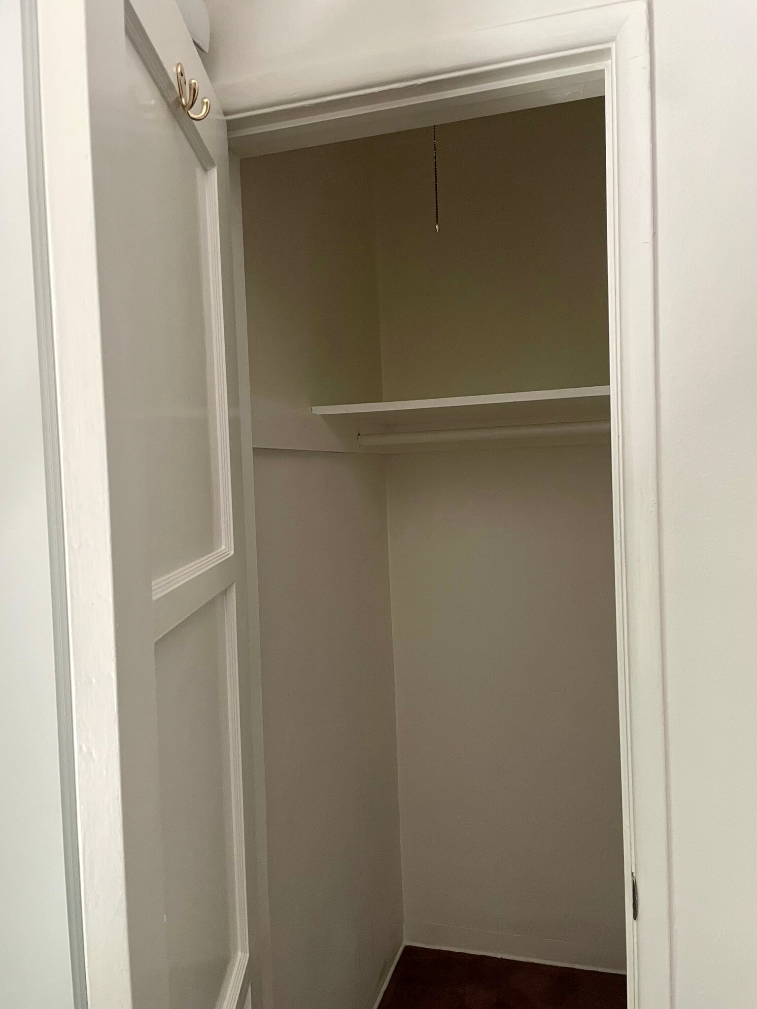 Coat closet in LR - 614 N Atlantic Blvd