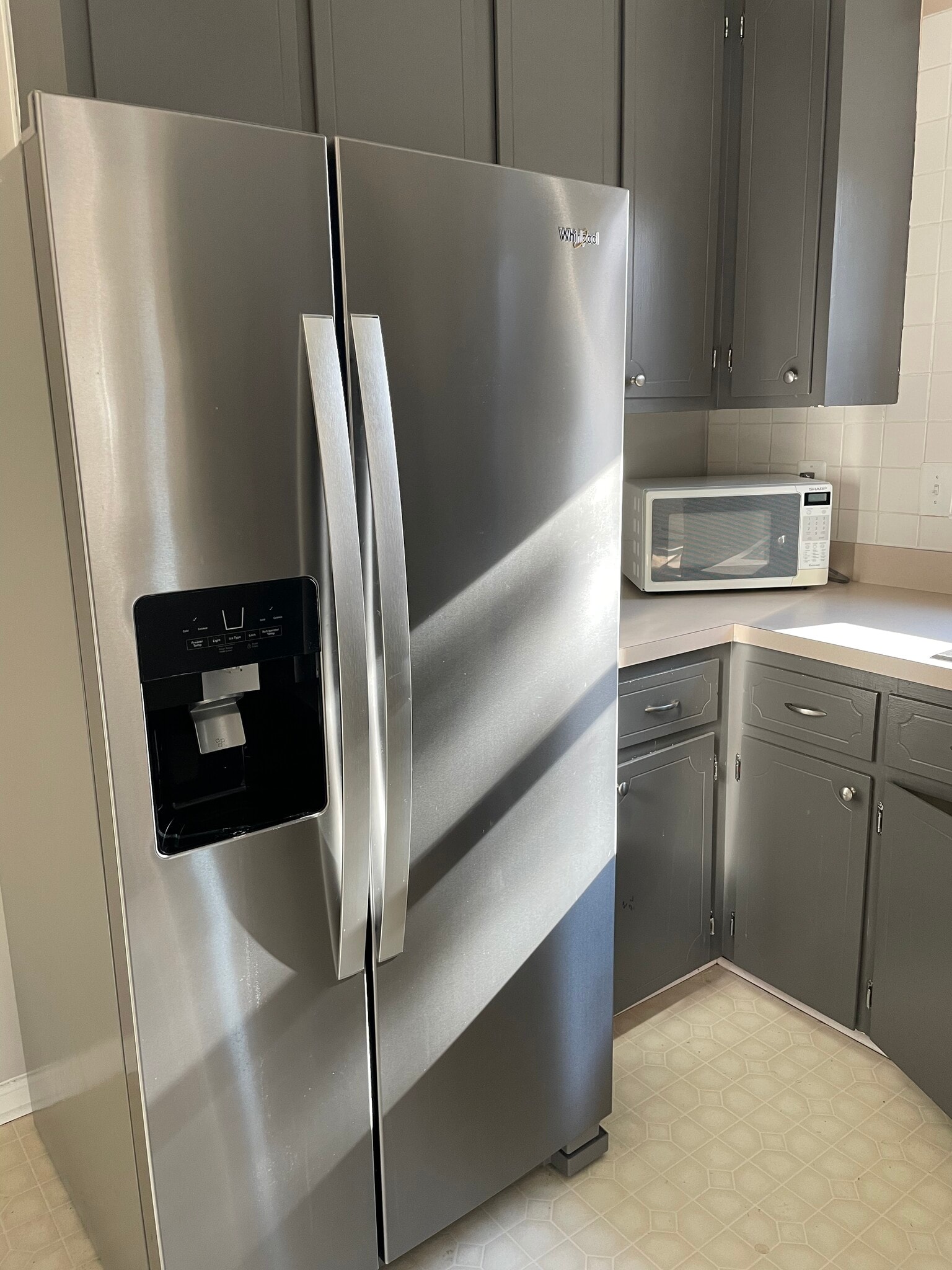 All new stainless steel appliances - 113 Catoctin Cir NE