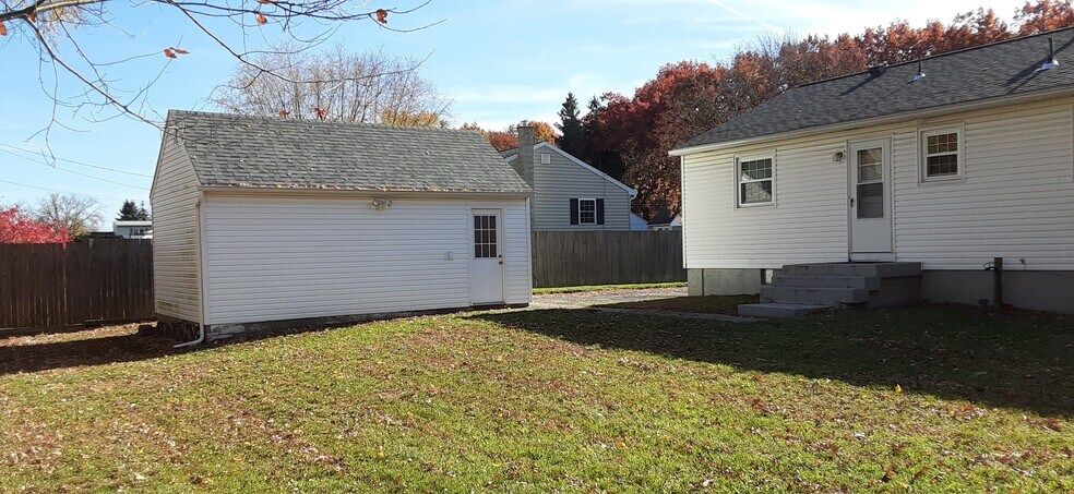 Building Photo - 22 Hanifin Ave