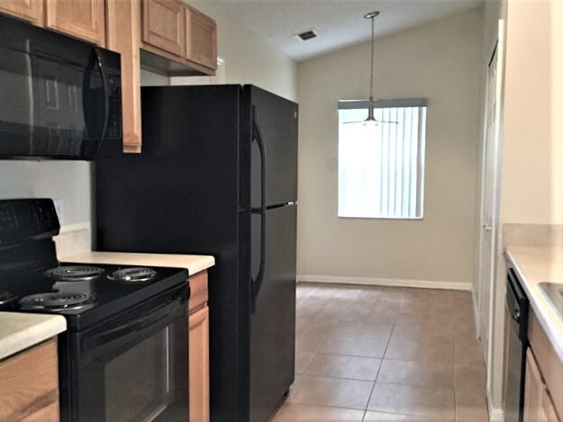 Building Photo - 2481 Winchester Blvd