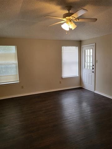 Building Photo - 1905 Libby Ln