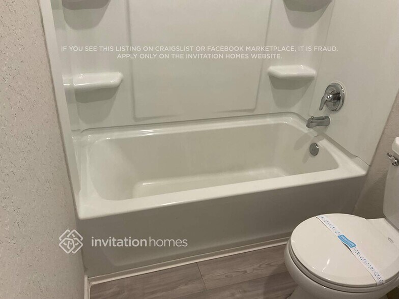 Building Photo - 14626 Calaveras Creek