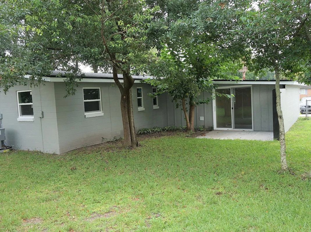 Building Photo - 417 Gano Ave
