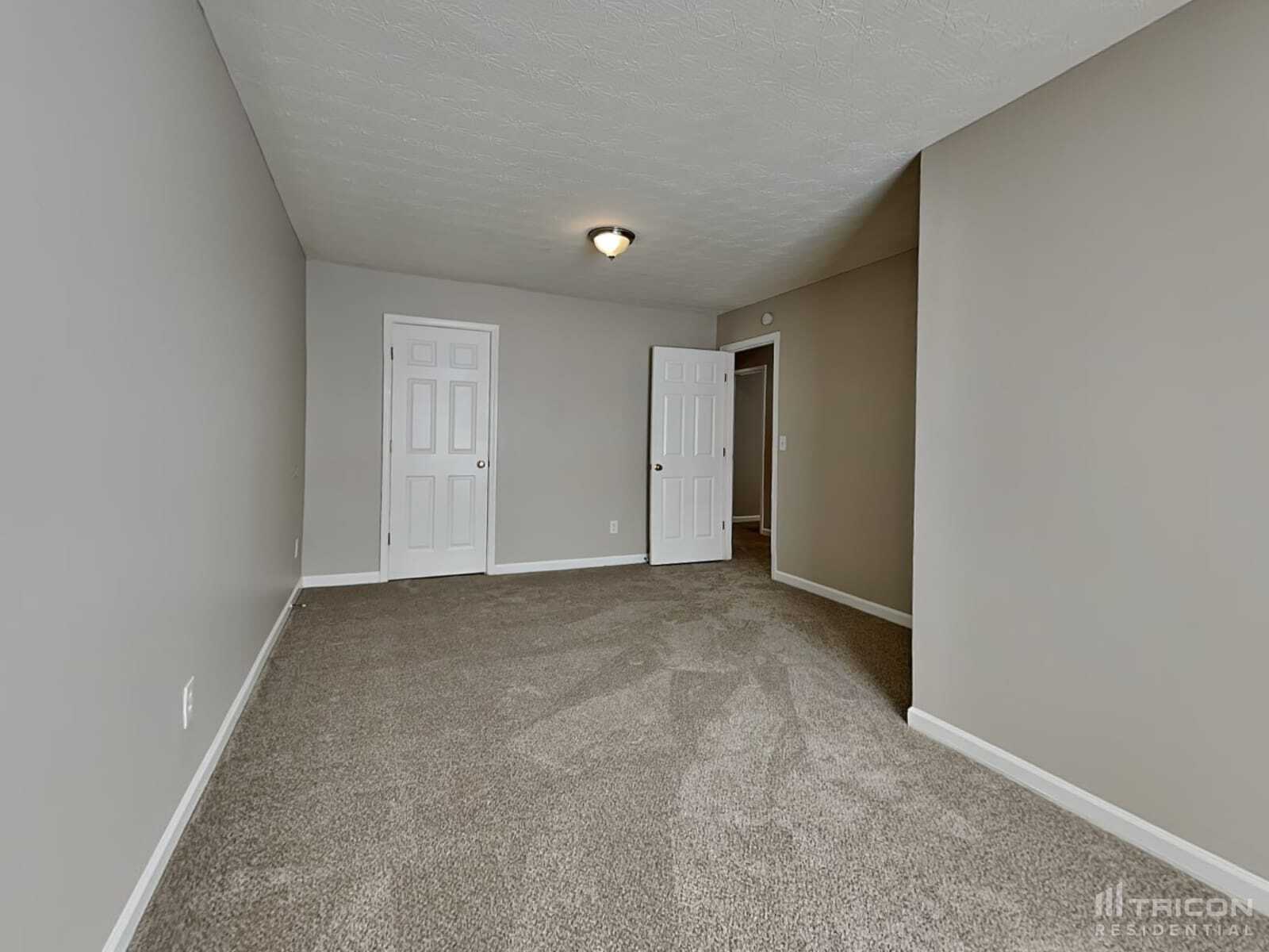 Building Photo - 298 Arrowhead Dr