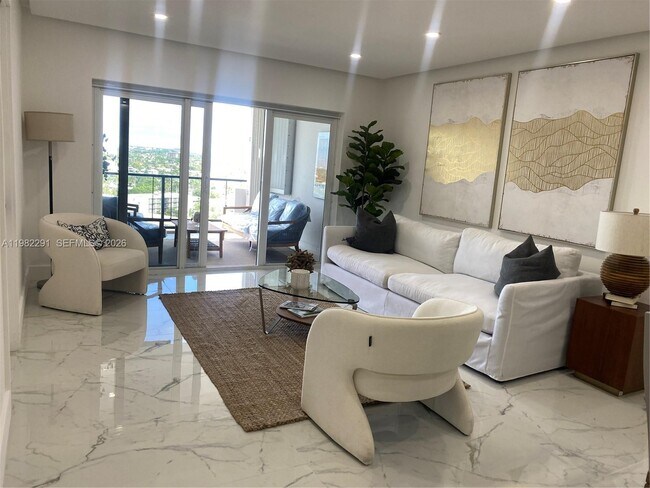 Building Photo - 1500 S Ocean Blvd