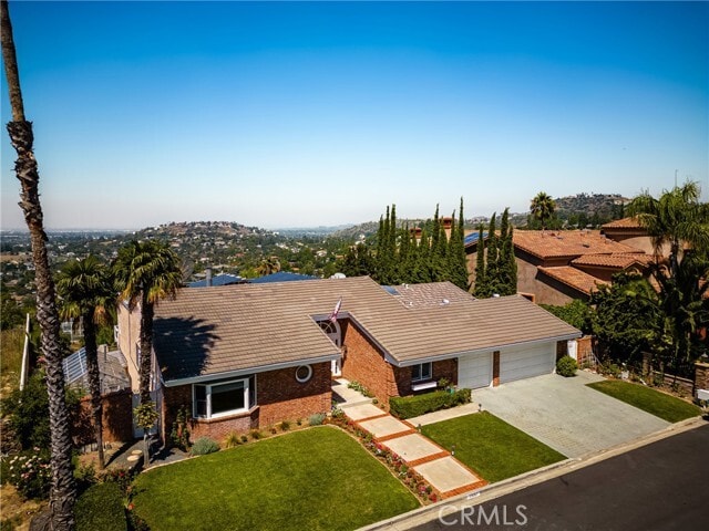 Building Photo - 11081 Hunting Horn Dr