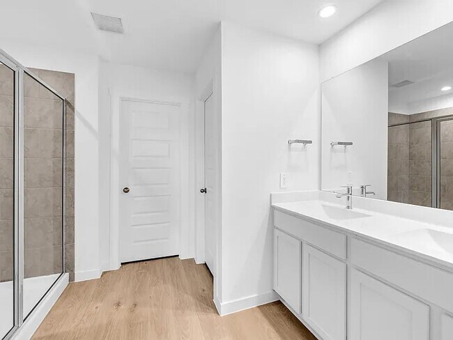 Building Photo - 3311 Boothby Bay Ln