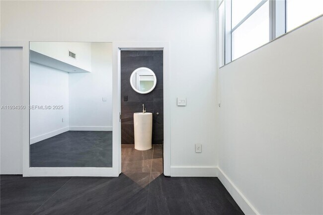 Building Photo - 7934 West Dr