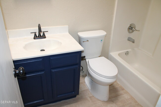 Building Photo - 11668 Diana Lynn Ct