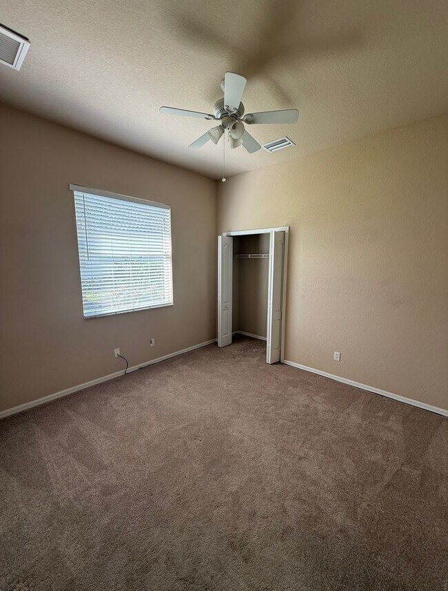 Building Photo - 4 Bedroom, 3 Bath Lakefront Home with 3-Car Garage in Stoneybrook at Gateway