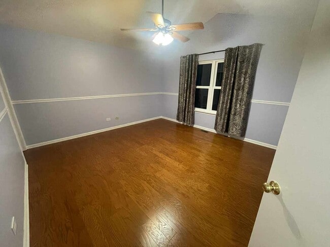 Building Photo - 76 Canterbury Trail