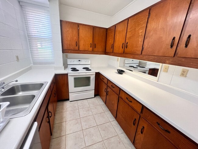 Building Photo - Blacksburg, 2BR / 1 BA, Available
