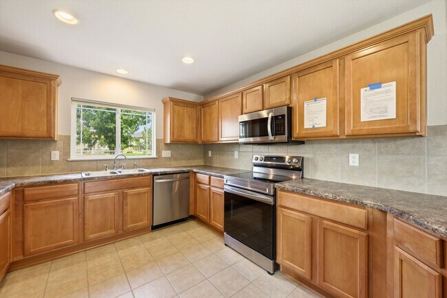 Building Photo - 9048 Apache Plume Dr