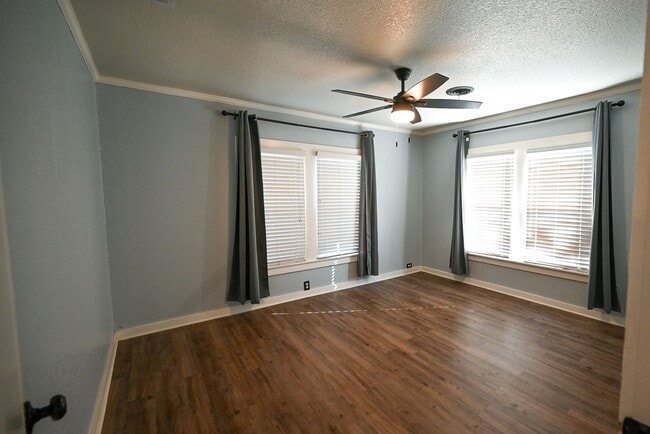 Building Photo - Charming 3 Bed 2 Bath - 1400 SQFT Decatur TX