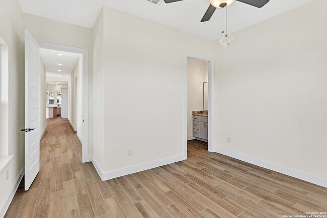 Building Photo - 305 Fire Dance