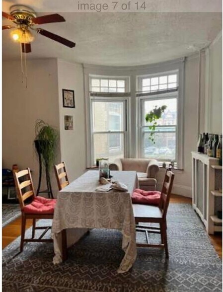 Building Photo - 1677 Beacon St
