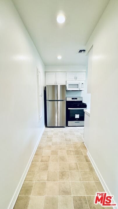 Building Photo - 410 S Spalding Dr