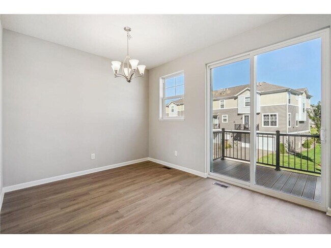 Building Photo - 6993 Huckleberry Dr