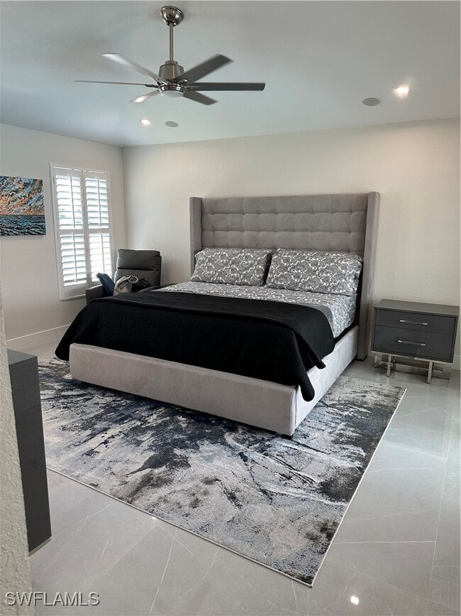 Building Photo - 1595 Whispering Oaks Cir