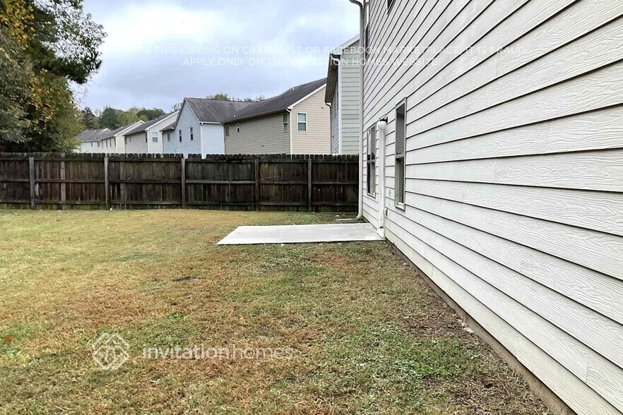 Building Photo - 4032 Oak Field Dr