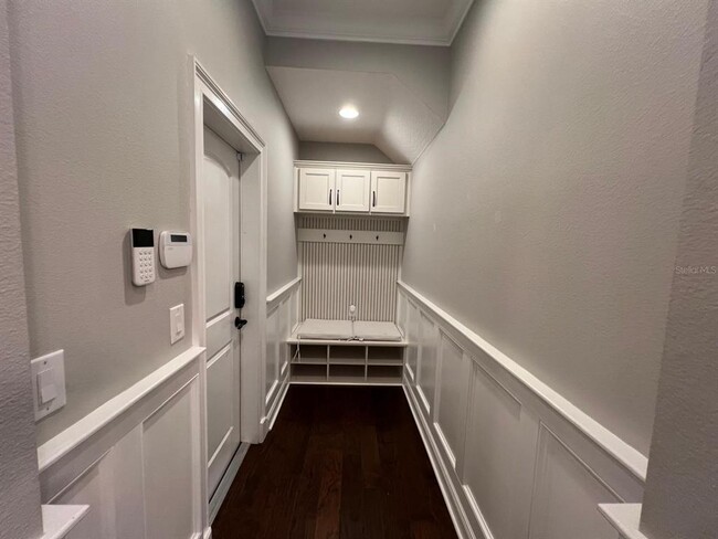 Building Photo - 12927 Canopy Woods Way