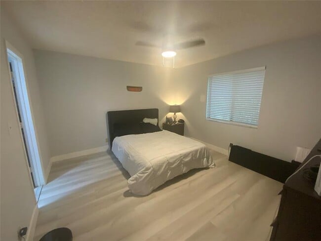 Building Photo - 1795 Satinwood Cir