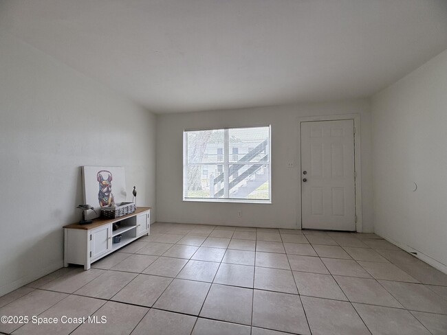 Building Photo - 1440 Parkway Dr