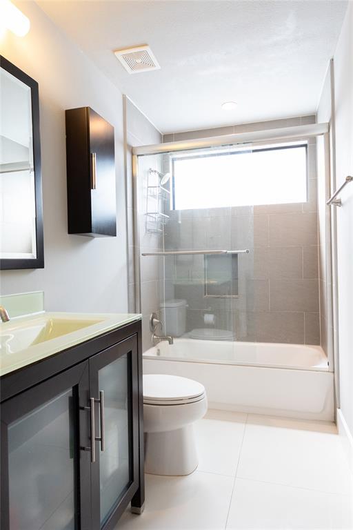 Building Photo - 3000 Speedway