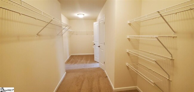 Building Photo - 225 Granito Dr