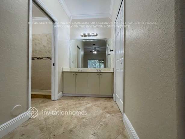 Building Photo - 4601 SW 164th Ct